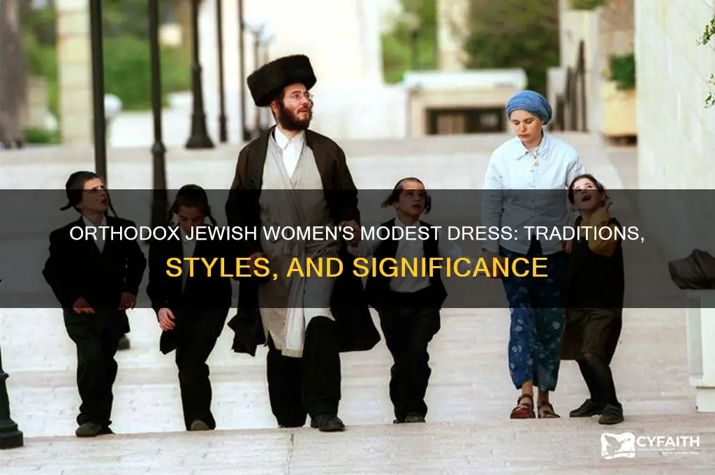 how does an orthodox jewish woman dress to be modest