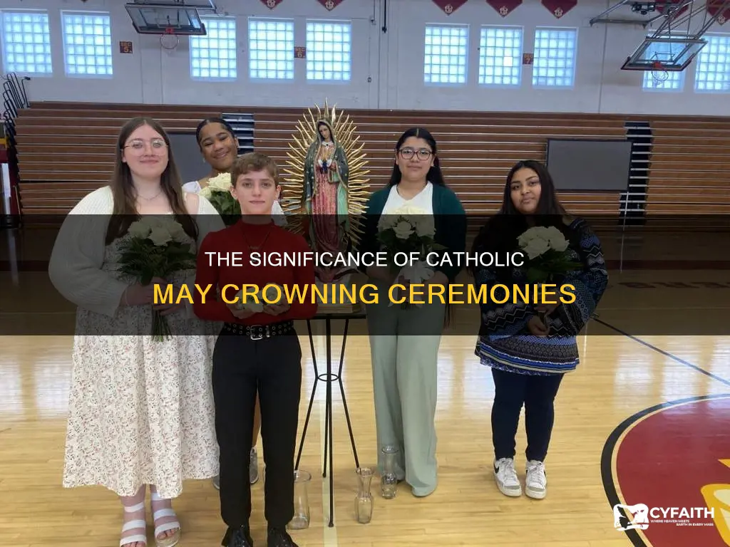 how long is a catholic may crowning