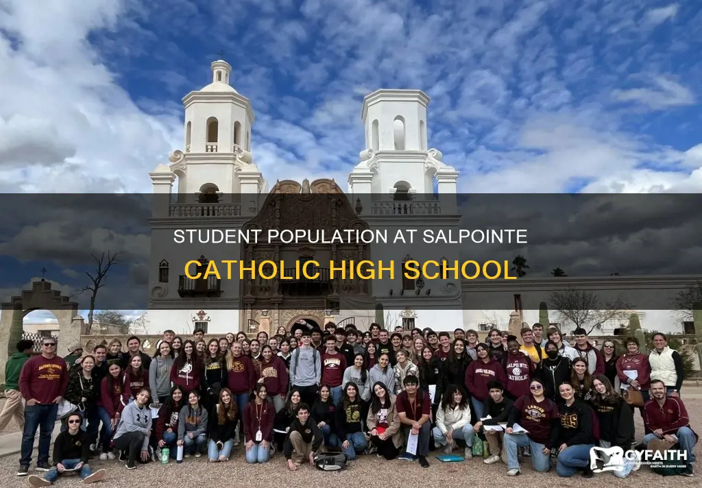 how many students are at salpointe catholic