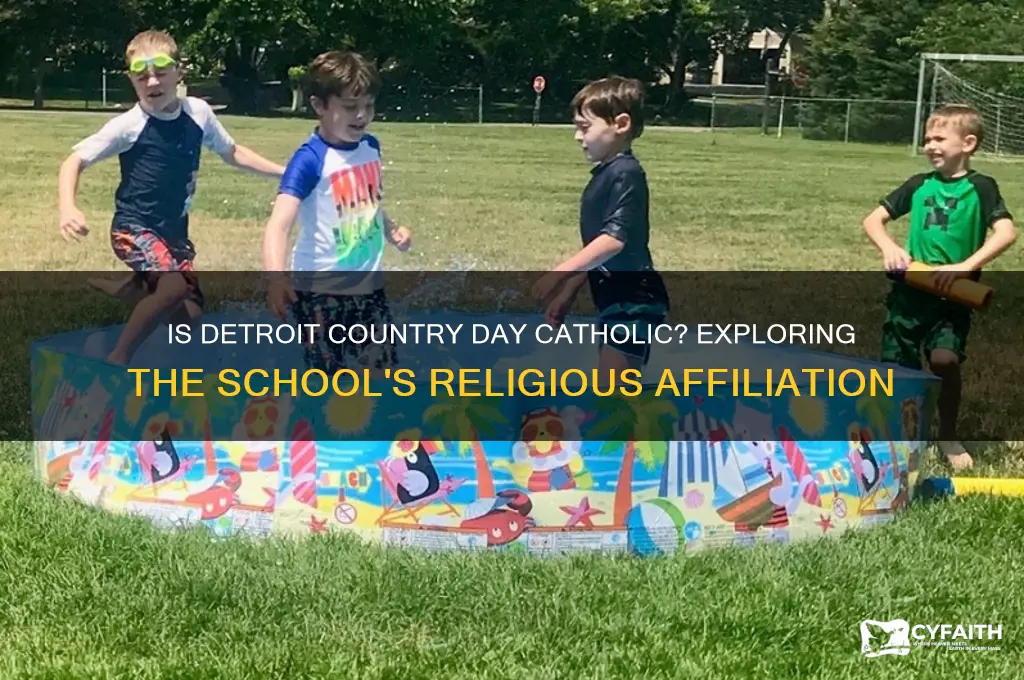 is detroit country day catholic