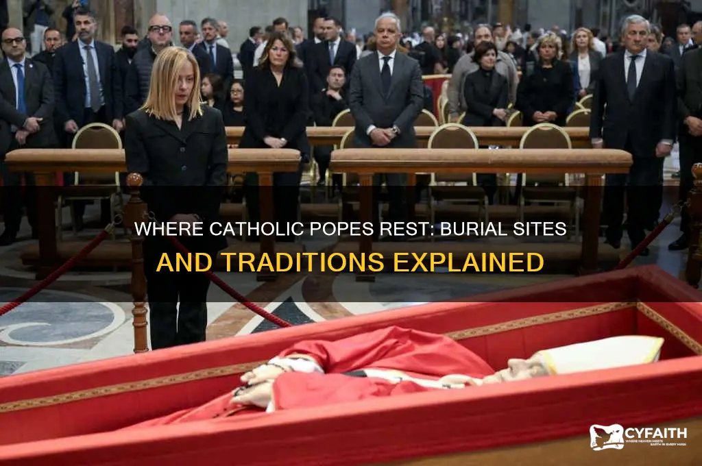 where are catholic popes buried