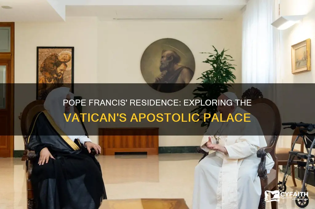 where does pope francis live