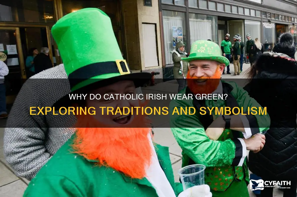 why do catholic irish wear green